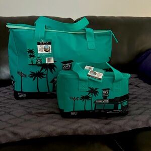 Trader’s Joe cooler set